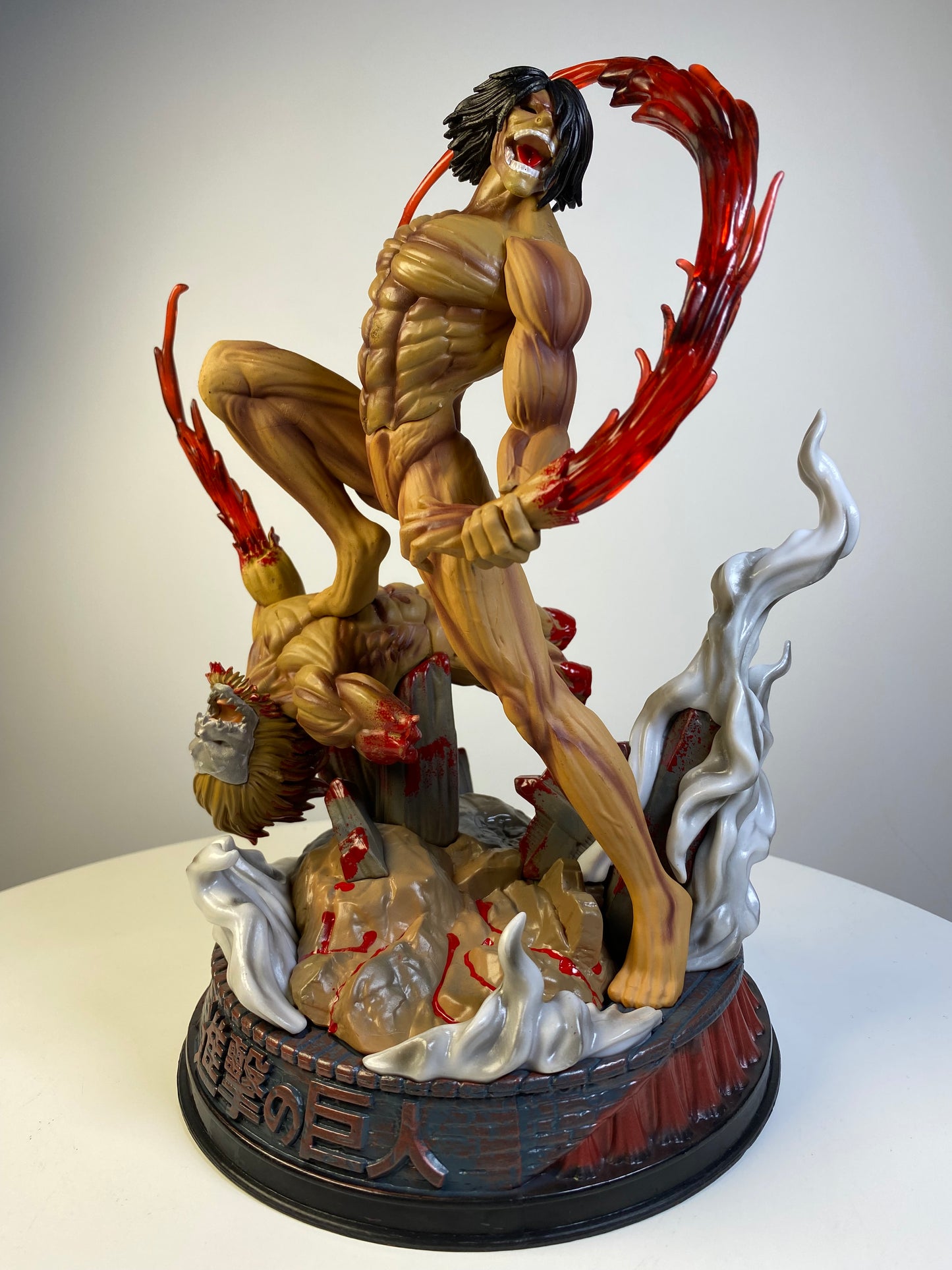 Eren Slaughtering Titans 1/6 Scale Figure
