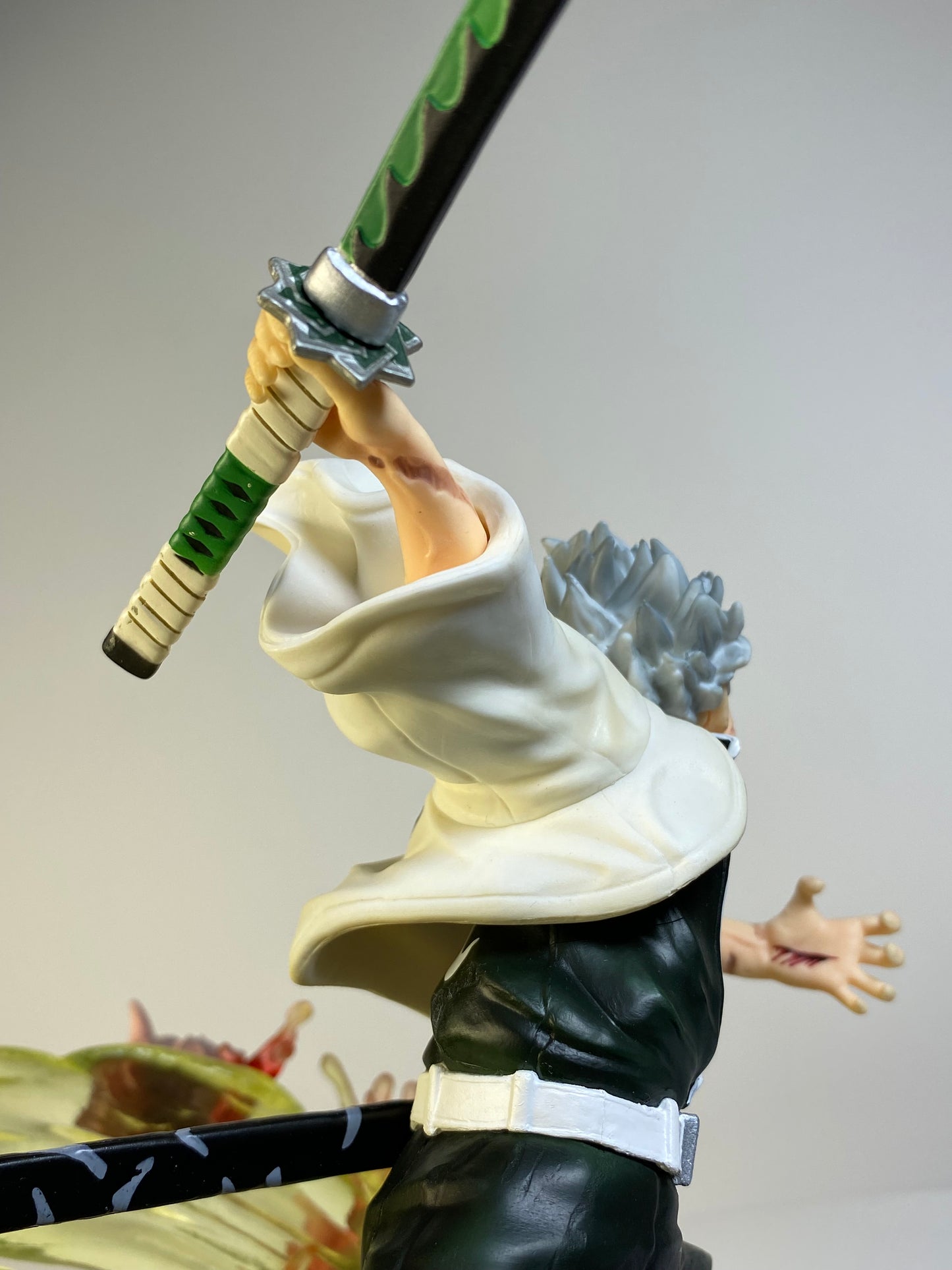 Wind Hashira Sanemi Shinazugawa 1/6 Scale Figure