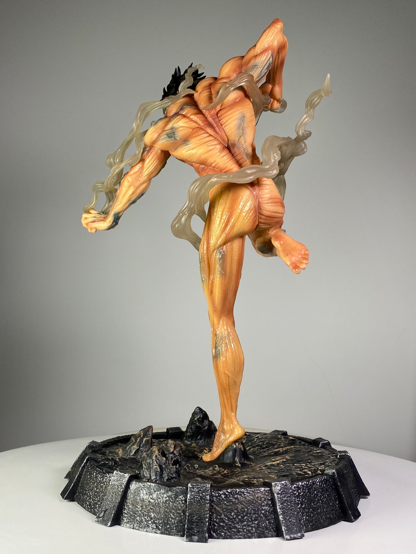 Eren Yeager Titan Form 1/6 Scale figure [40 cm]