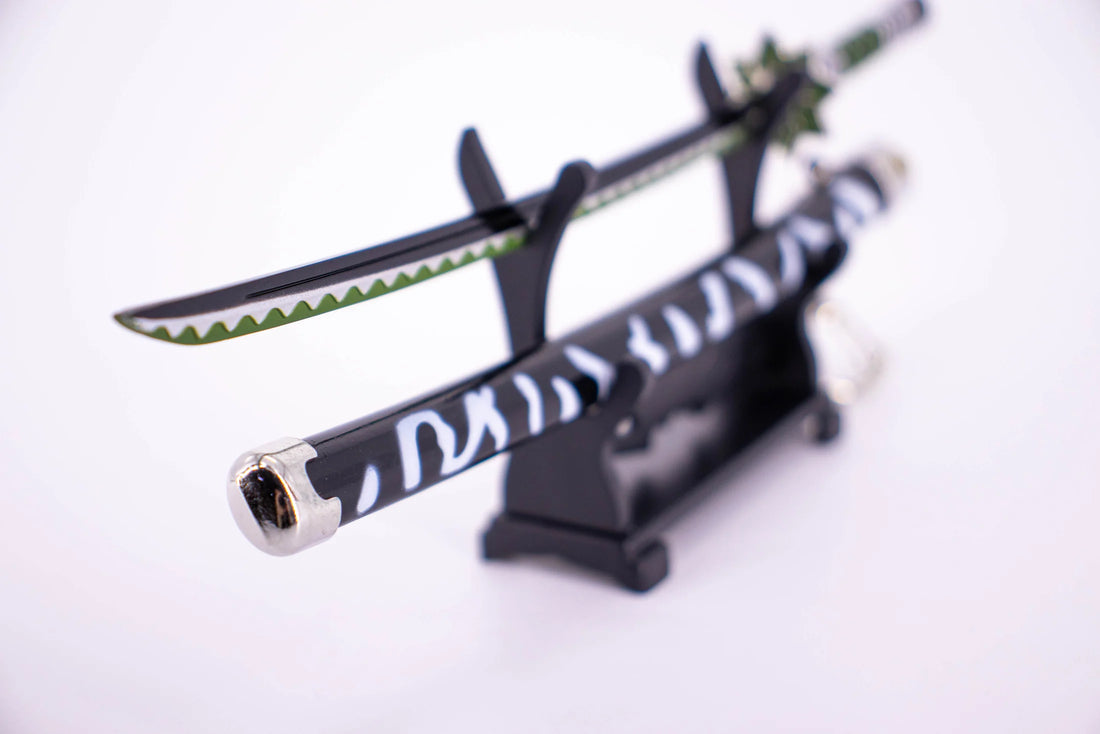 Demon Slayer - Sanemi Shinazugawa Katana Keychain