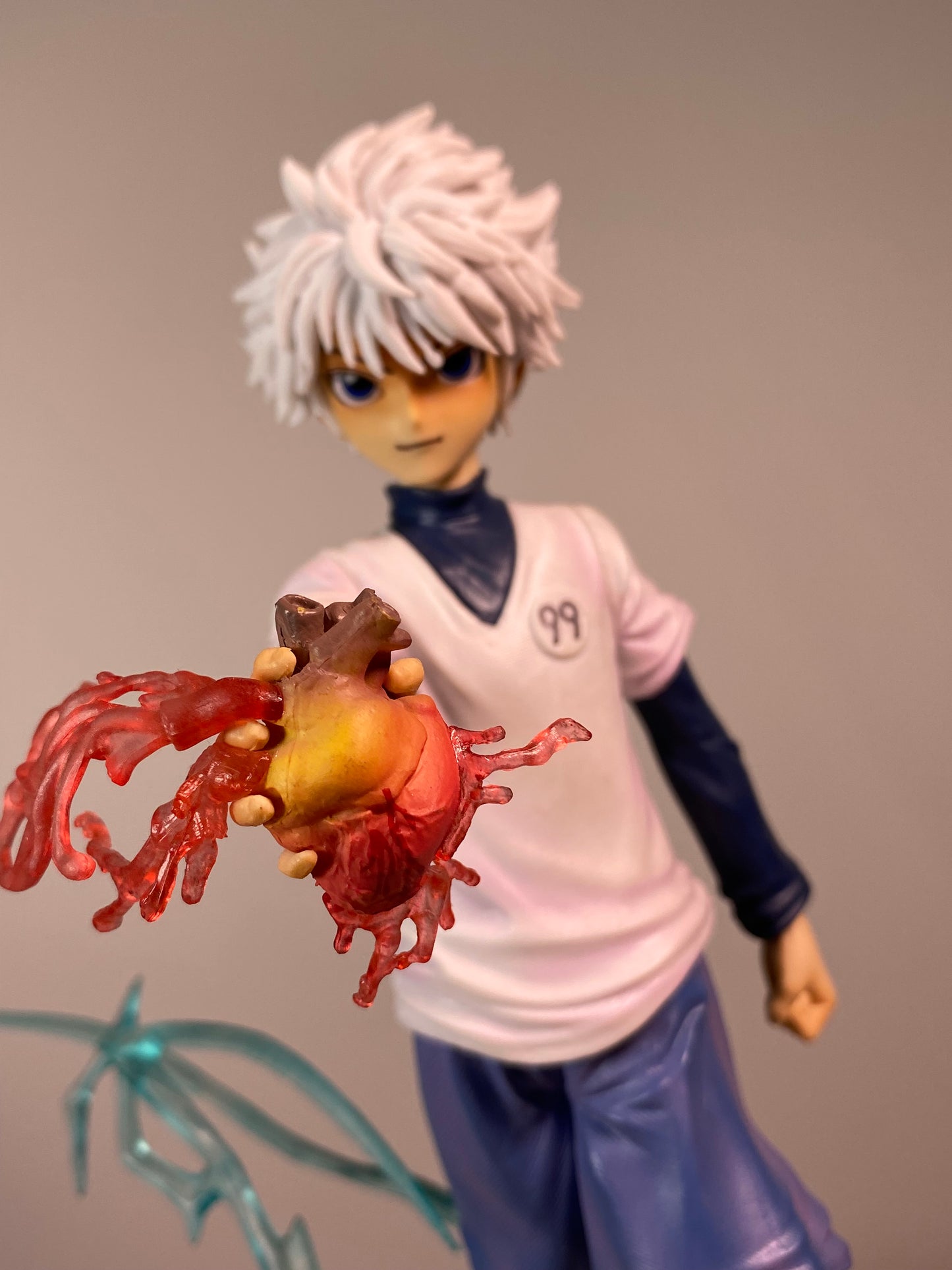 Killua Zoldyck 1/6 Scale Figure [27 cm]