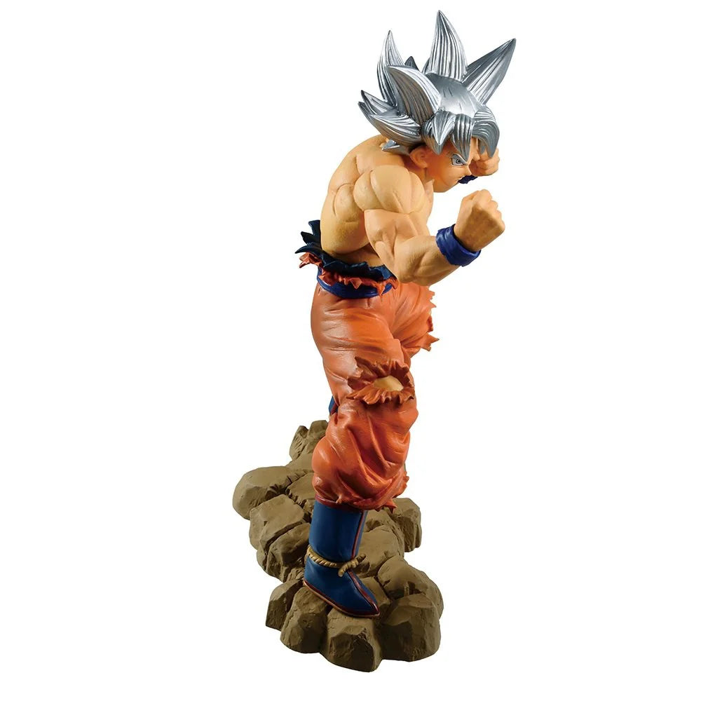 Goku Ultra Instinct Ichiban Kuji SP figure