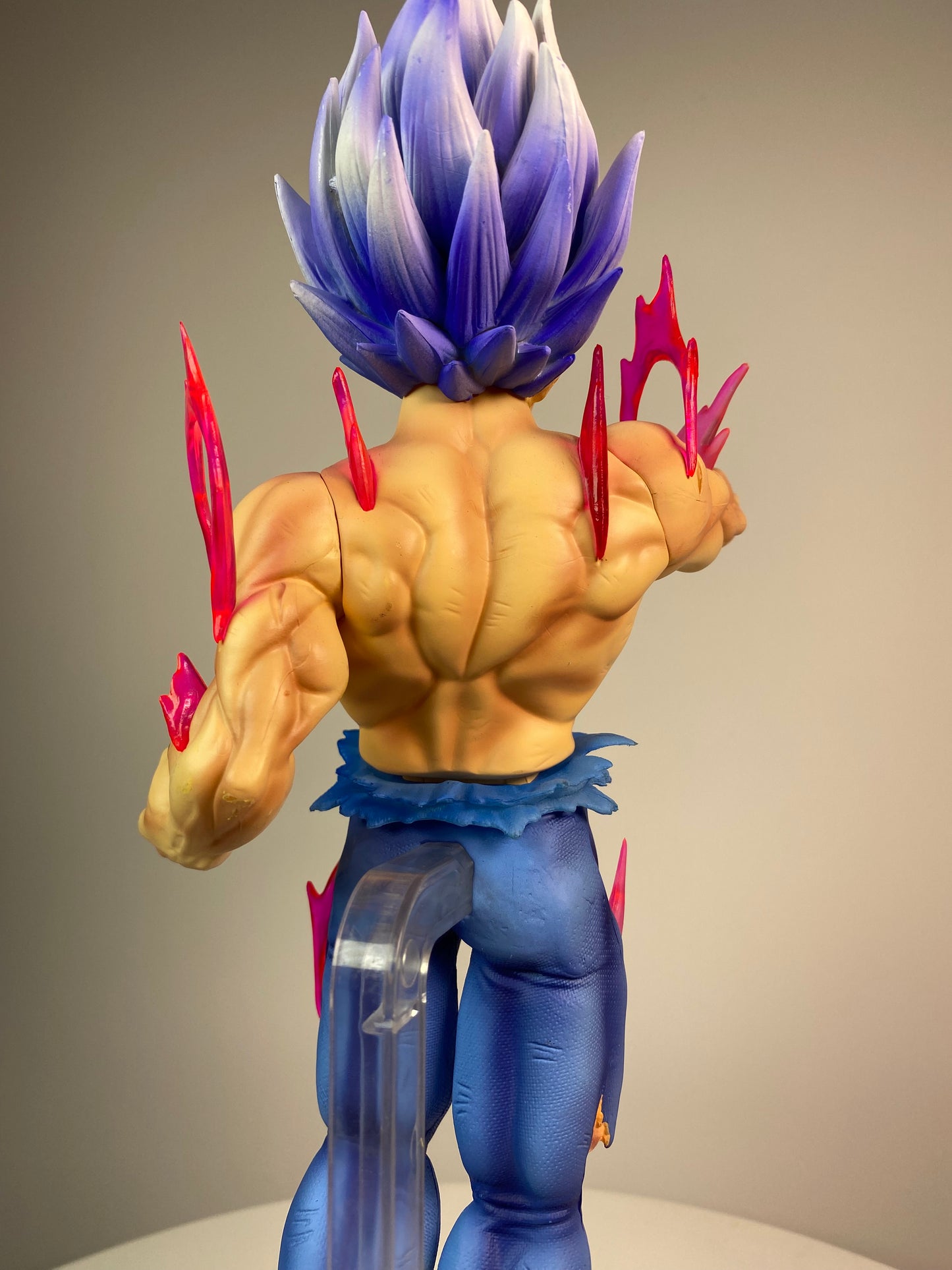 Vegeta 1/6 Scale Figure