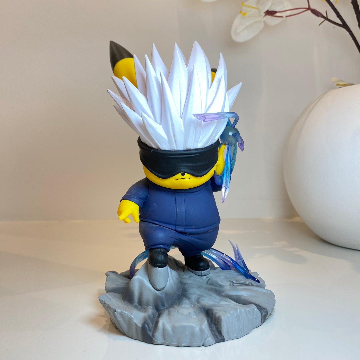 Pikachu x Gojo figure