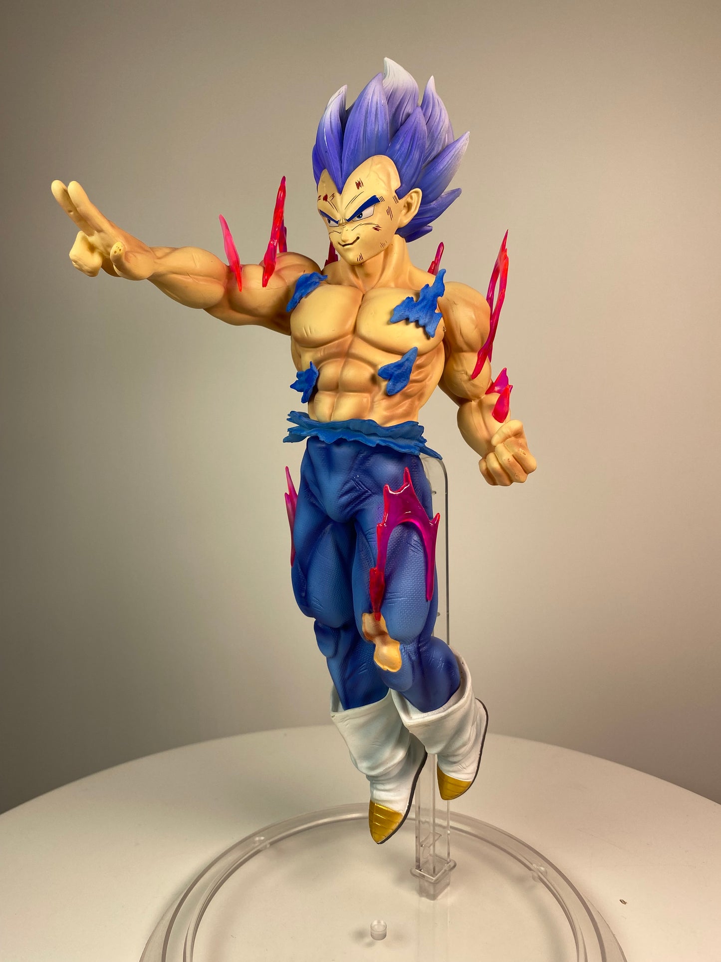 Vegeta 1/6 Scale Figure