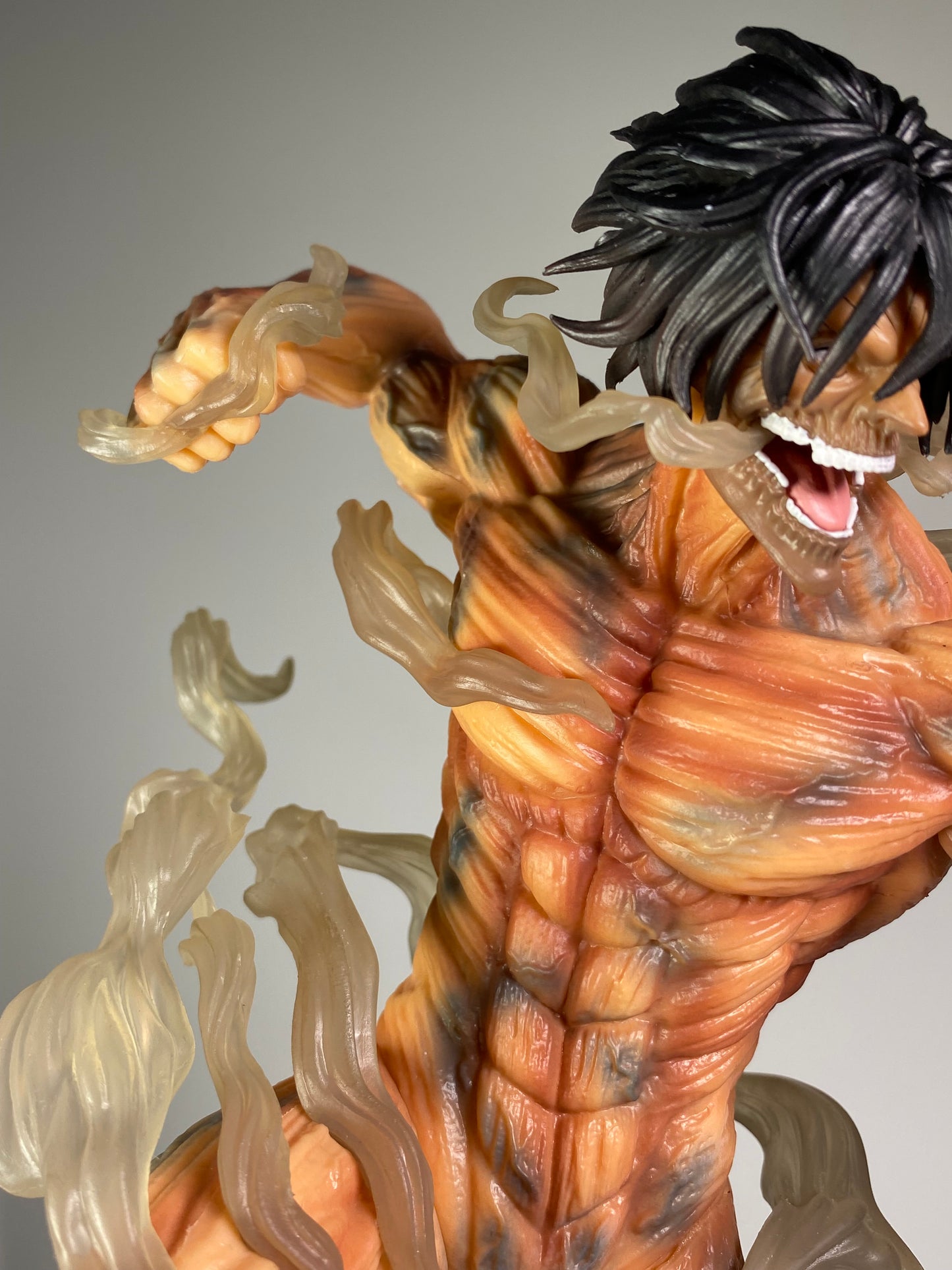 Eren Yeager Titan Form 1/6 Scale figure [40 cm]