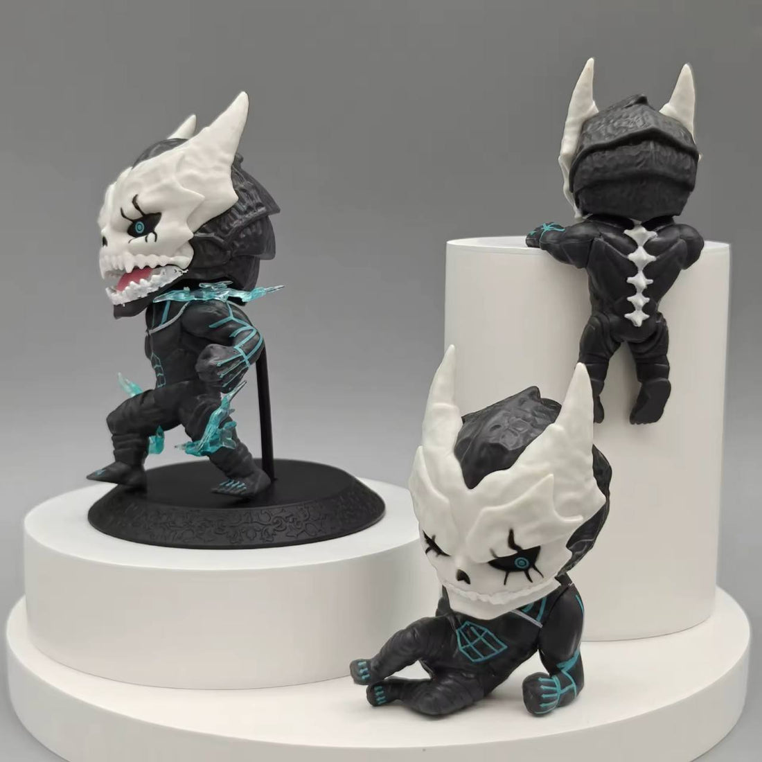 Kaiju no. 8 Figure Set