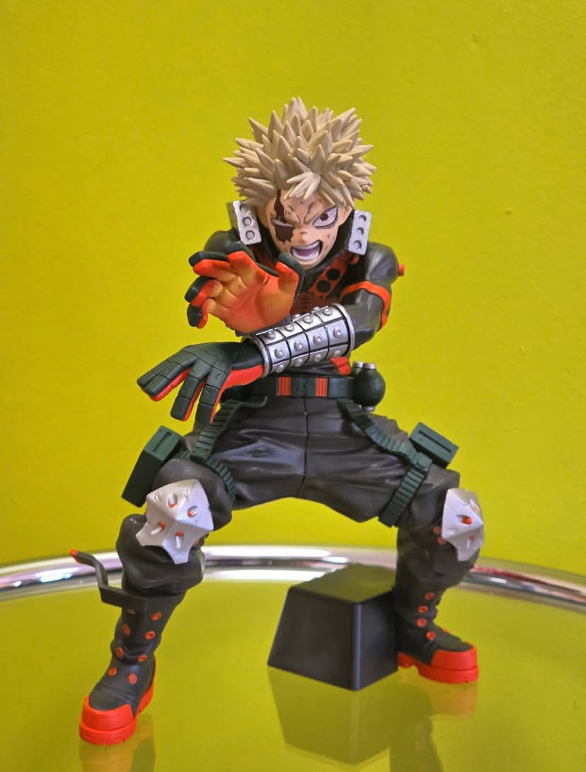 My Hero Academia – Katsuki Bakugo Grandista Figure by Bandai!