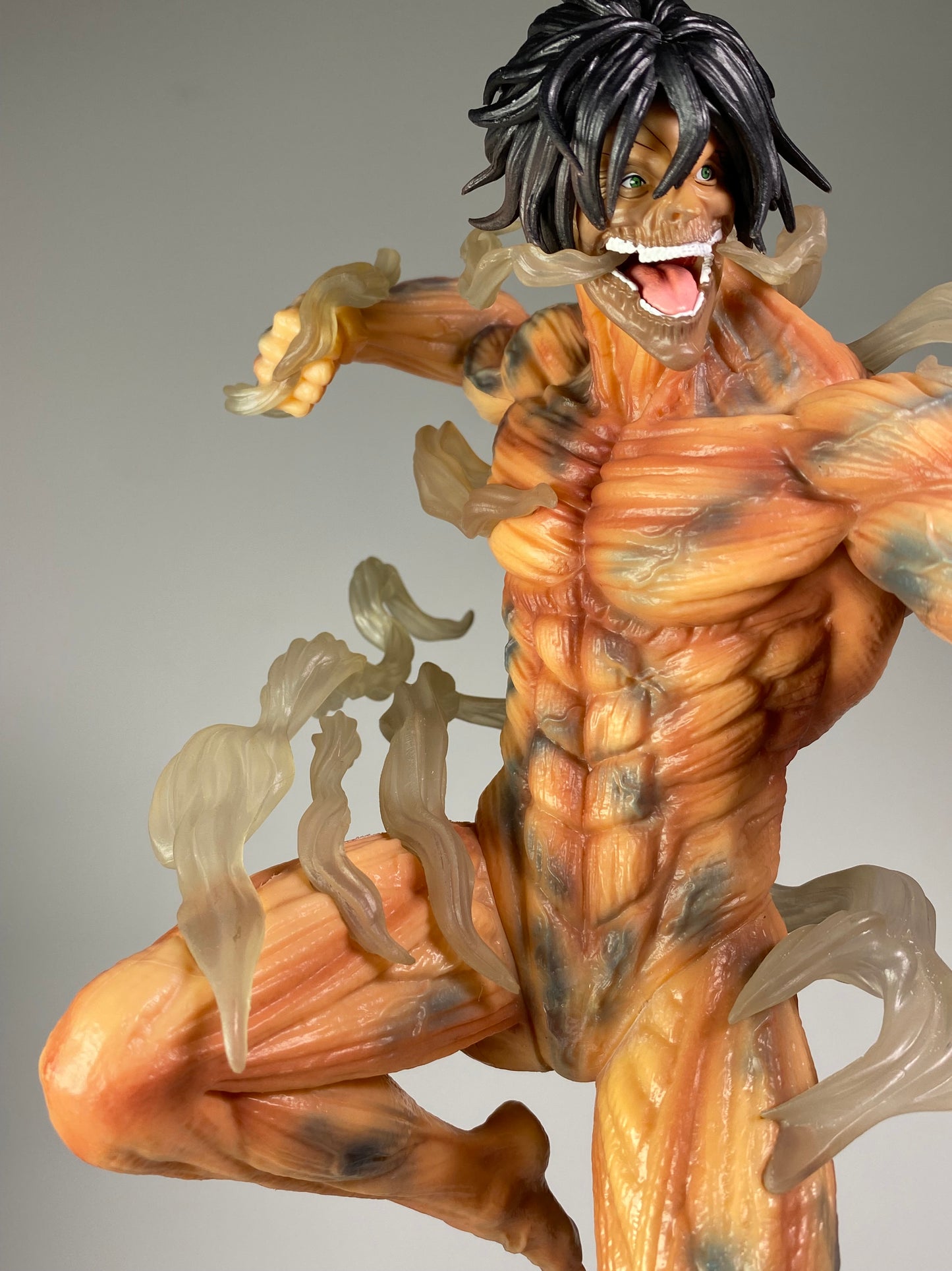 Eren Yeager Titan Form 1/6 Scale figure [40 cm]