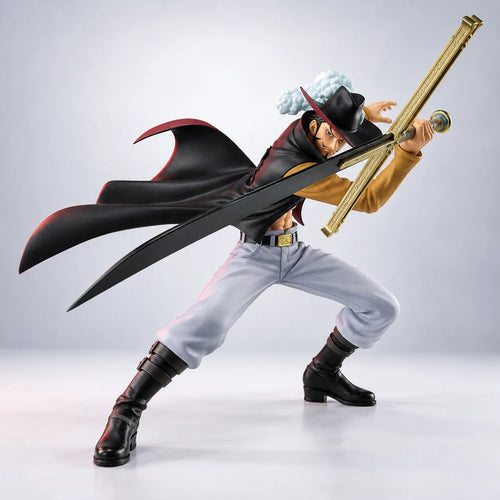 Dracule Mihawk Battle Record Collection Figure by Bandai!